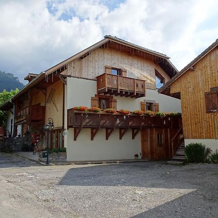 Bed and Breakfast Les Balcons Du Leman Thollon-les-Memises Exteriér fotografie