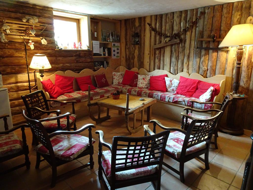 Bed and Breakfast Les Balcons Du Leman Thollon-les-Memises Exteriér fotografie